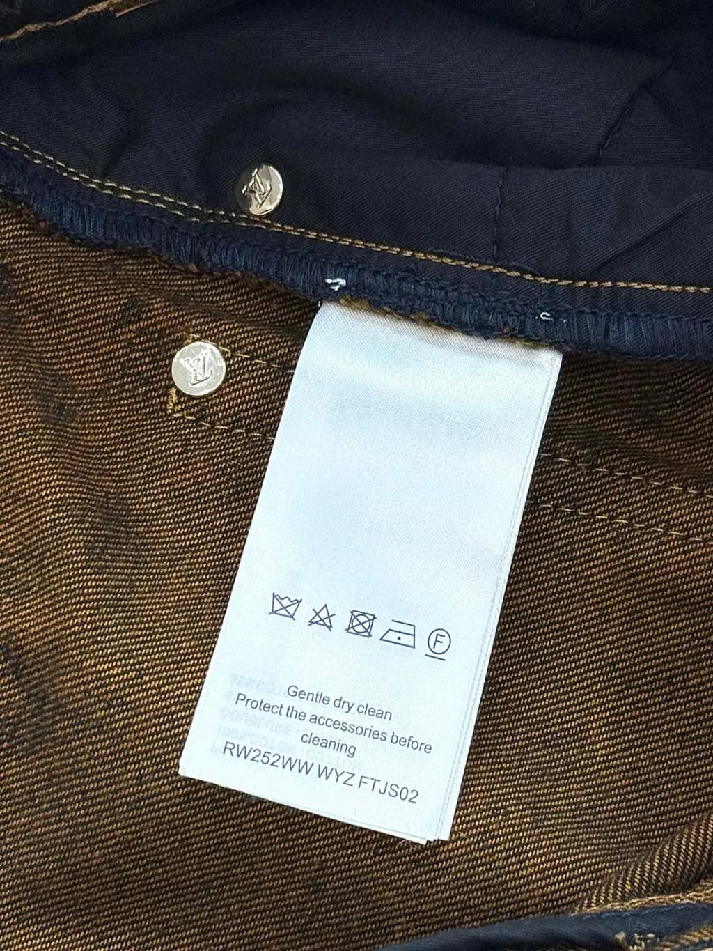 루이비통 루이비통 올오버 모노그램 데님 와이드 팬츠 상세 이미지