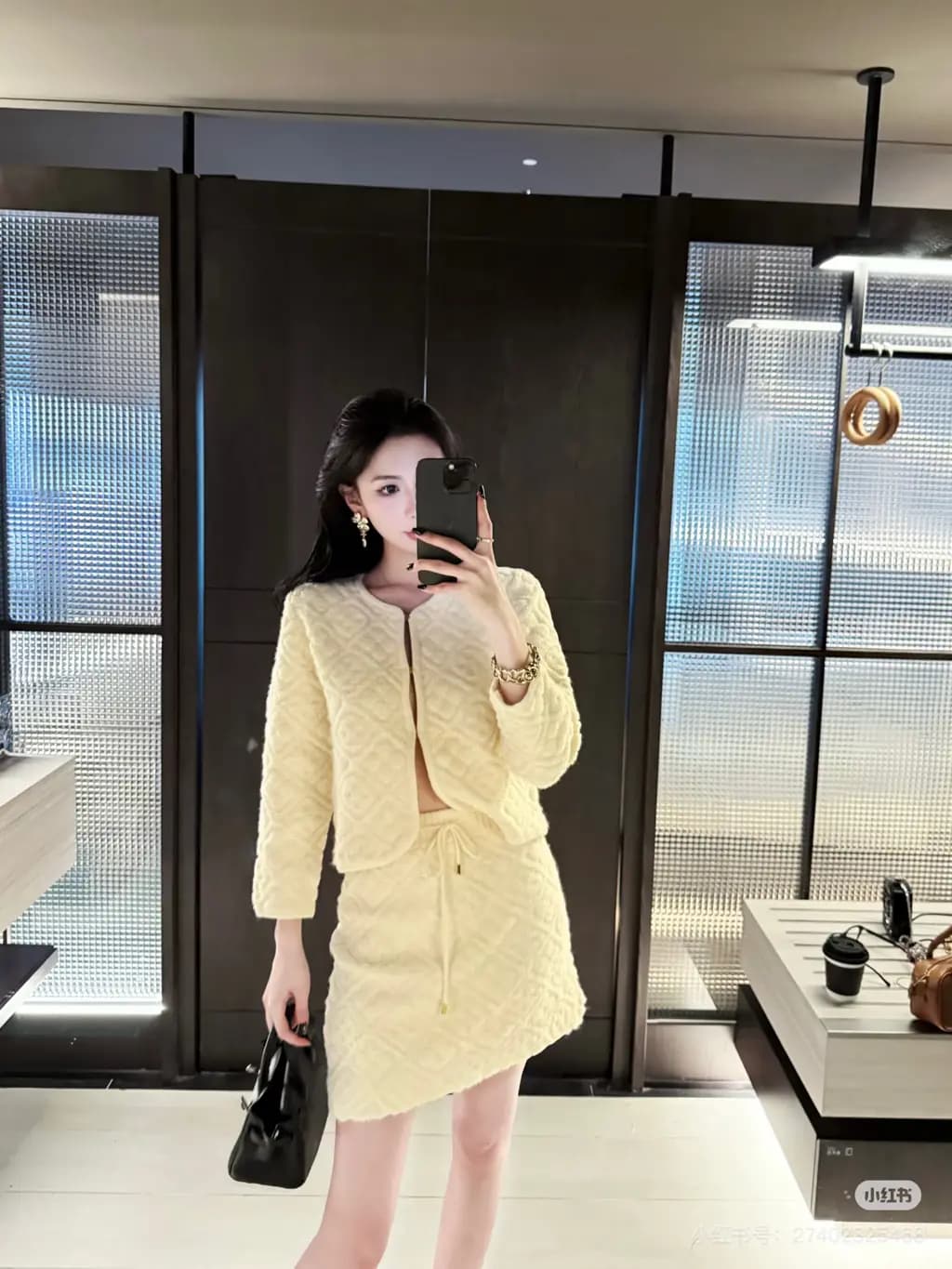 루이비통 루이비통 모노그램 자카드 니트 가디건 상세 이미지