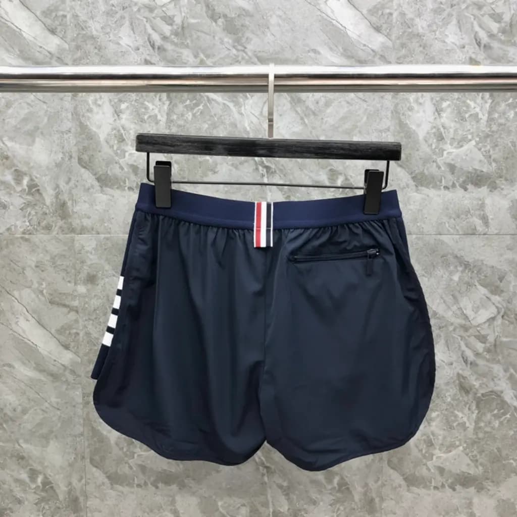 톰브라운 톰브라운 4바 스트라이프 트랙 쇼츠 상세 이미지