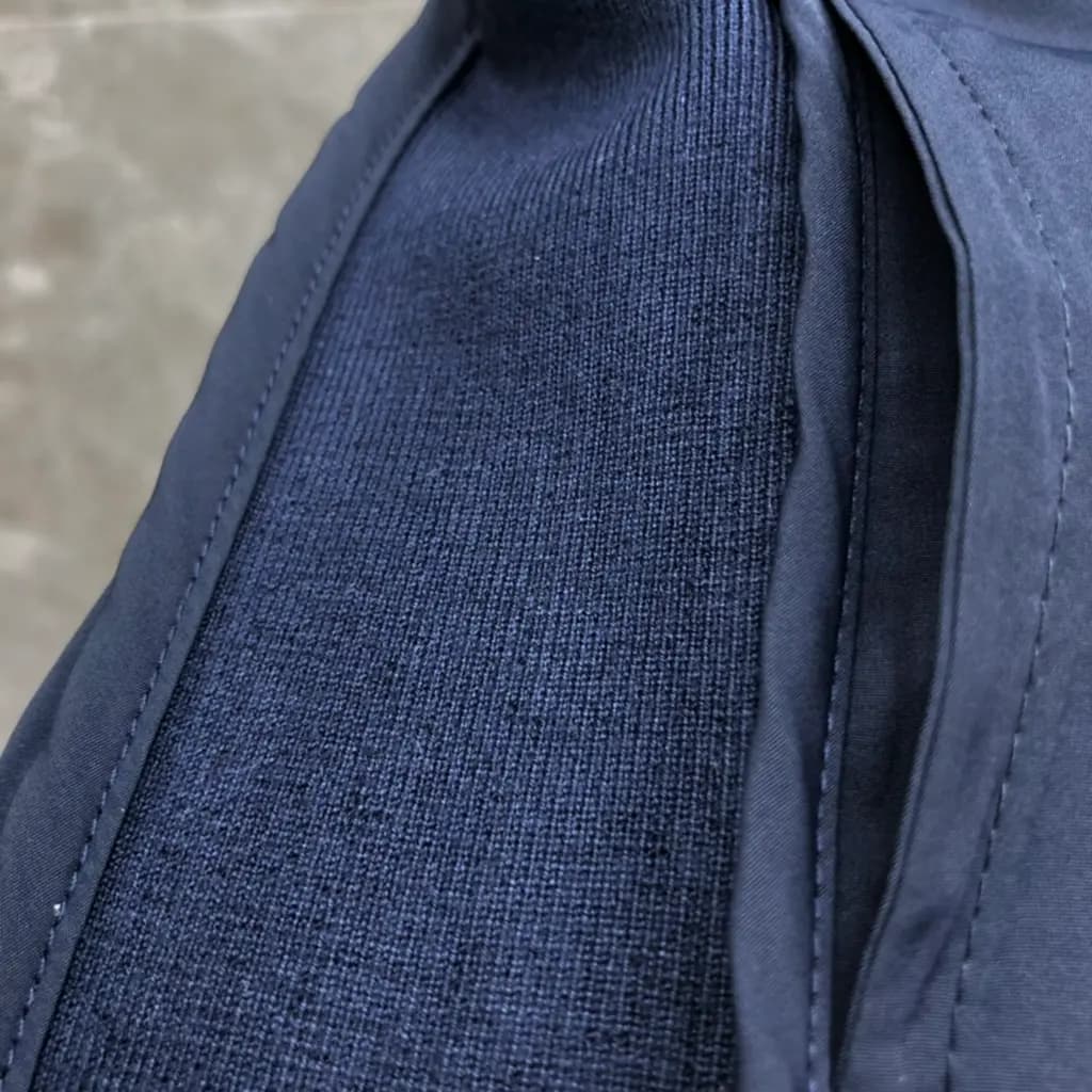 톰브라운 톰브라운 4바 스트라이프 트랙 쇼츠 상세 이미지
