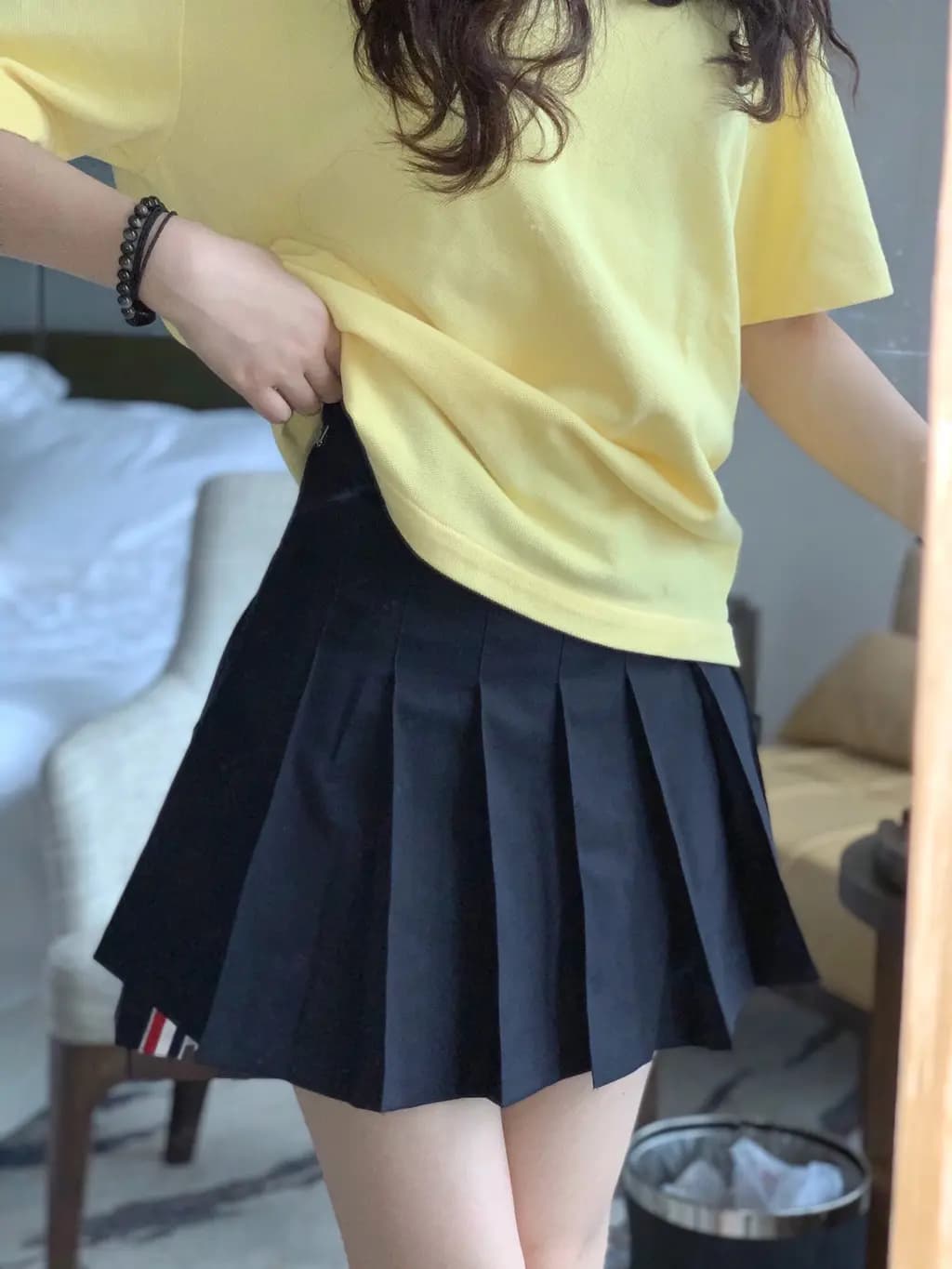톰브라운 톰브라운 클래식 나이프 플리츠 미니 스커트 상세 이미지