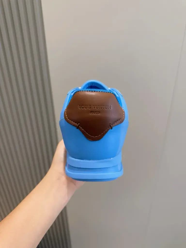 루이비통 루이비통 스니커즈 상세 이미지