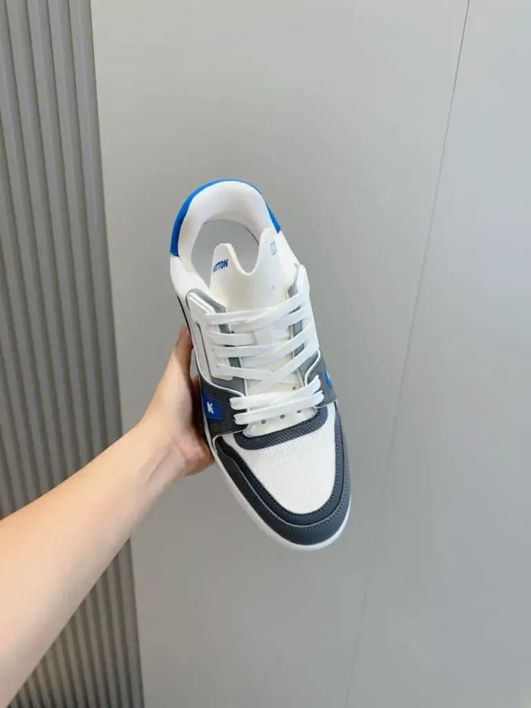 루이비통 루이비통 스니커즈 ver.4 상세 이미지