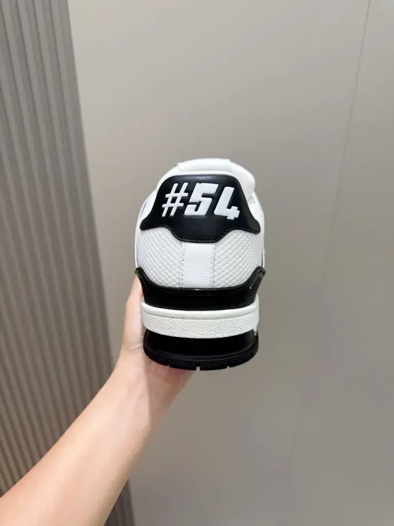 루이비통 루이비통 트레이너 스니커즈 상세 이미지