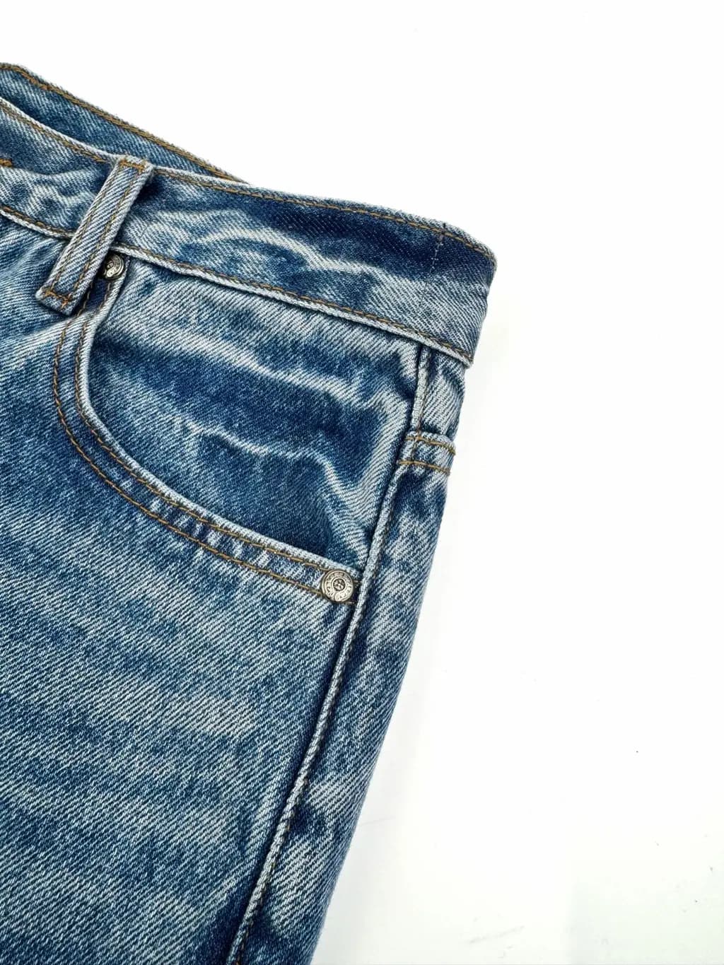 크롬하츠 크롬하츠 블랙 레더 크로스 패치 워싱 데님 팬츠 상세 이미지