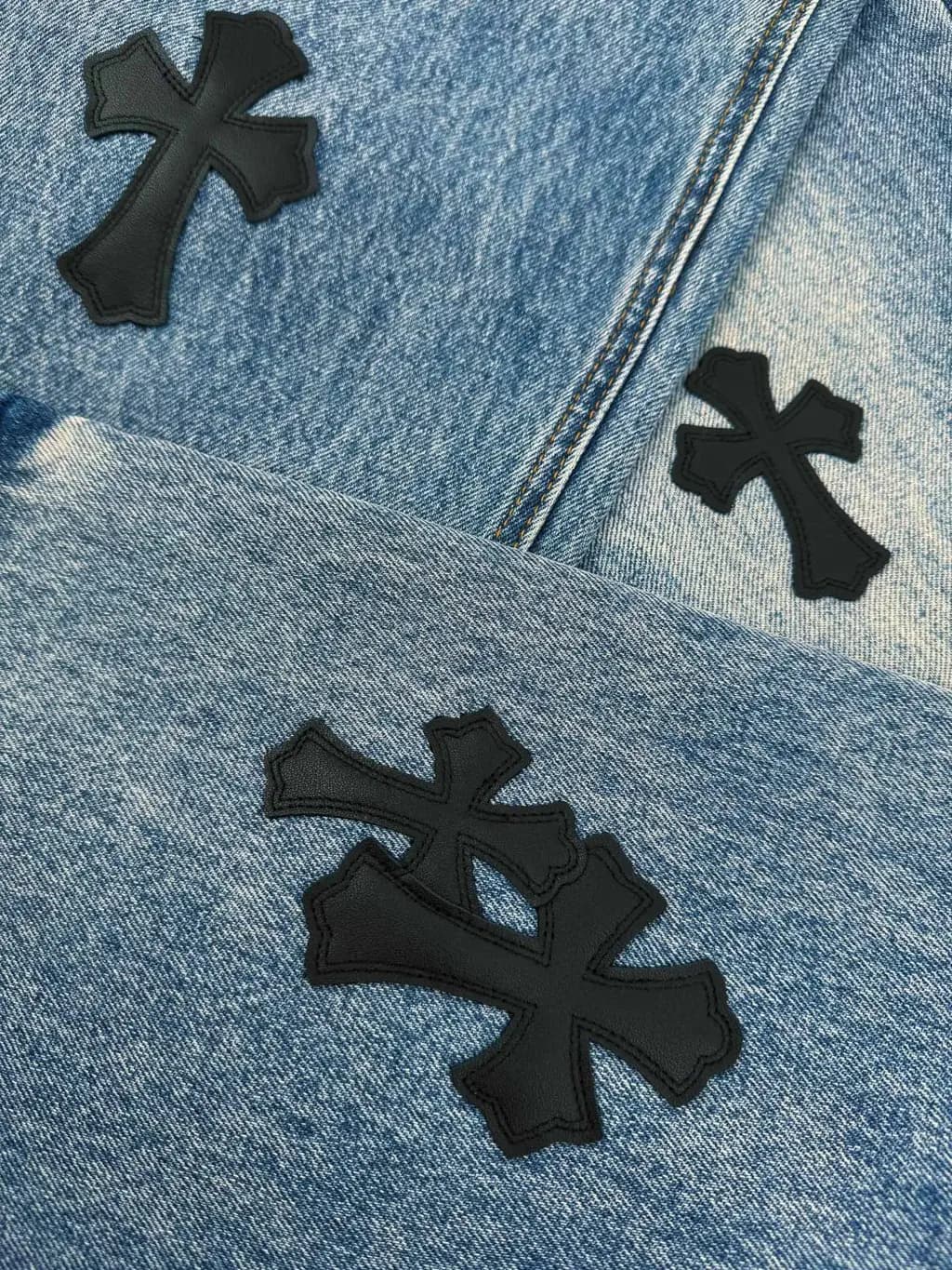 크롬하츠 크롬하츠 블랙 레더 크로스 패치 워싱 데님 팬츠 상세 이미지