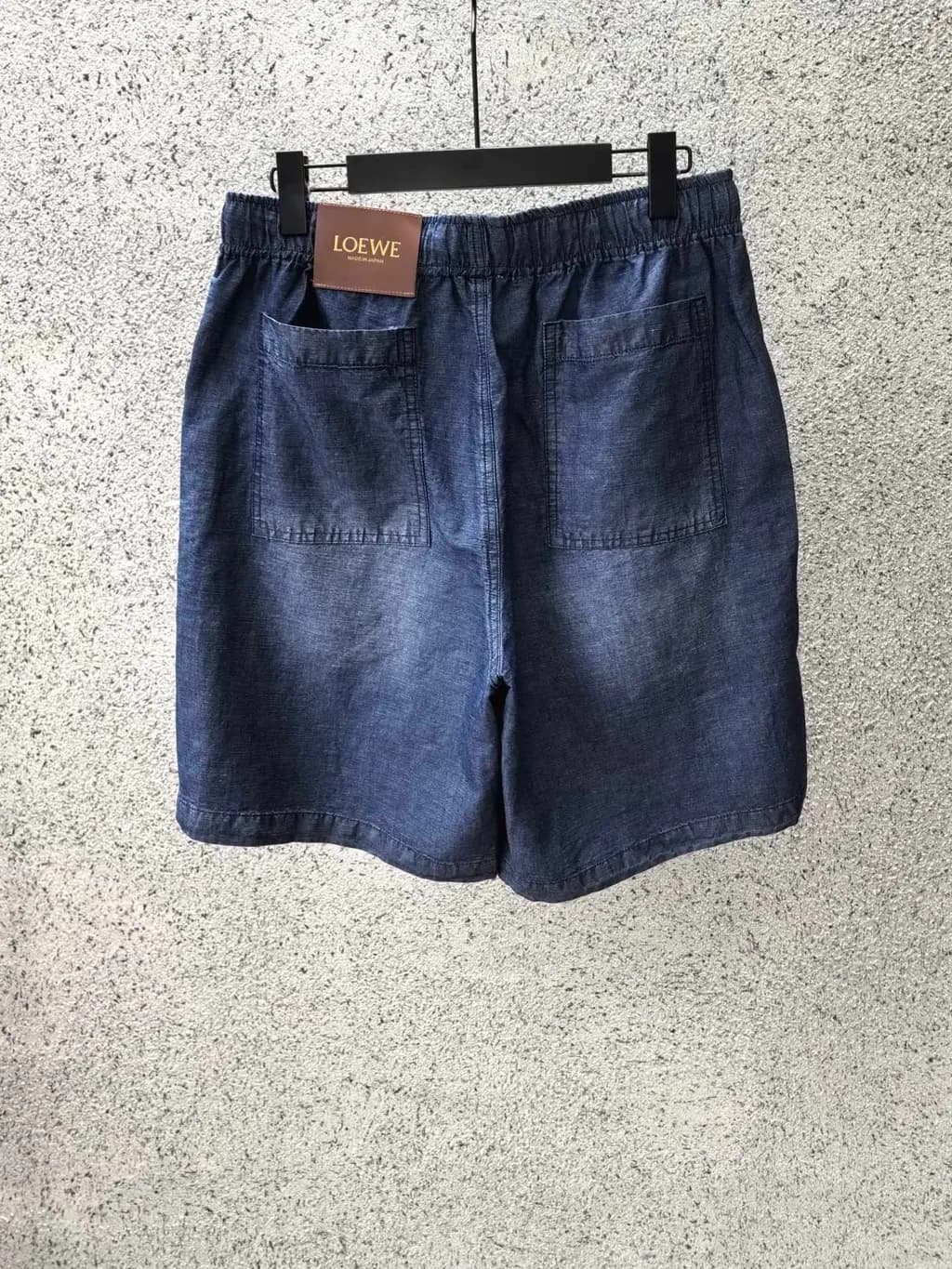 로에베 로에베 워싱 데님 숏팬츠 상세 이미지