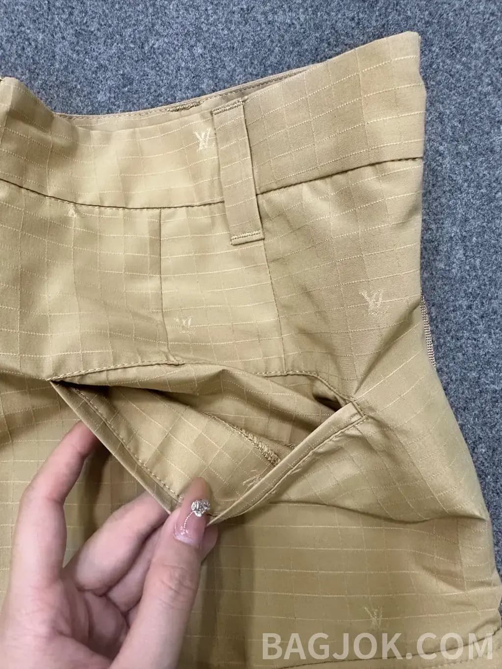 루이비통 루이비통 모노그램 자카드 카고 숏팬츠 상세 이미지