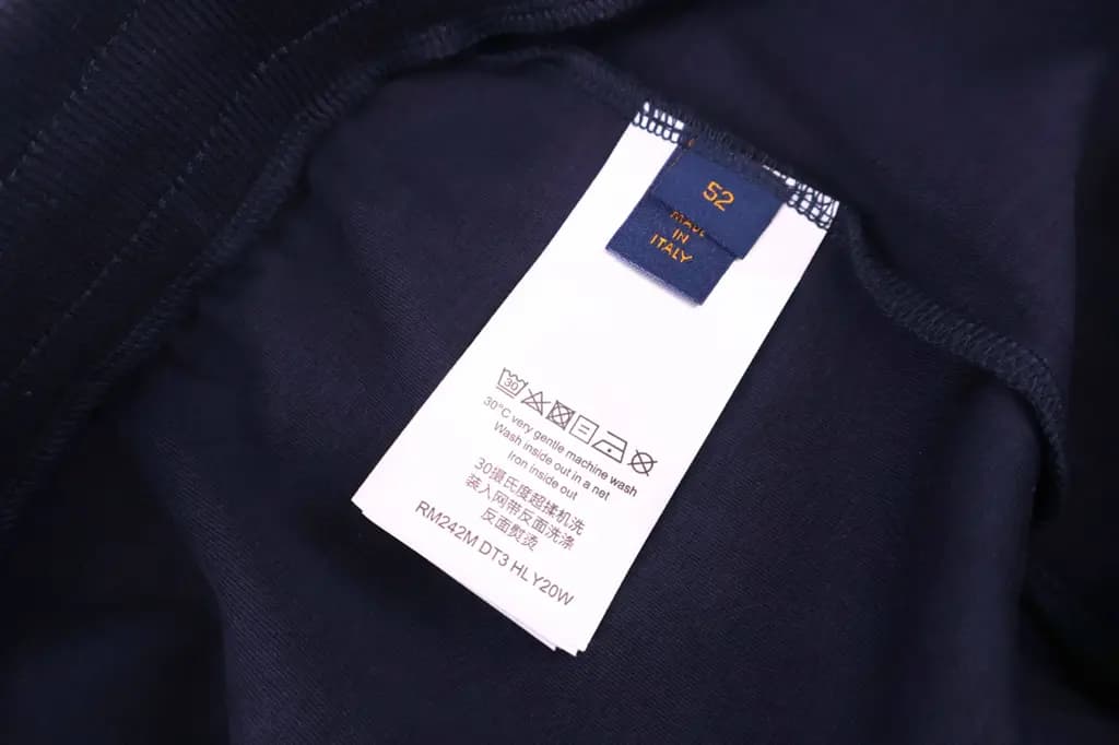 루이비통 루이비통 모노그램 엠보싱 포켓 니트 팬츠 상세 이미지