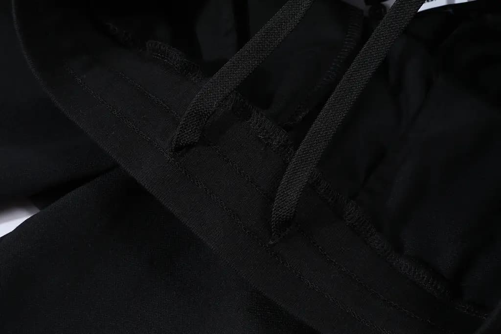 루이비통 루이비통 스팽글 LV 로고 니트 숏팬츠 상세 이미지