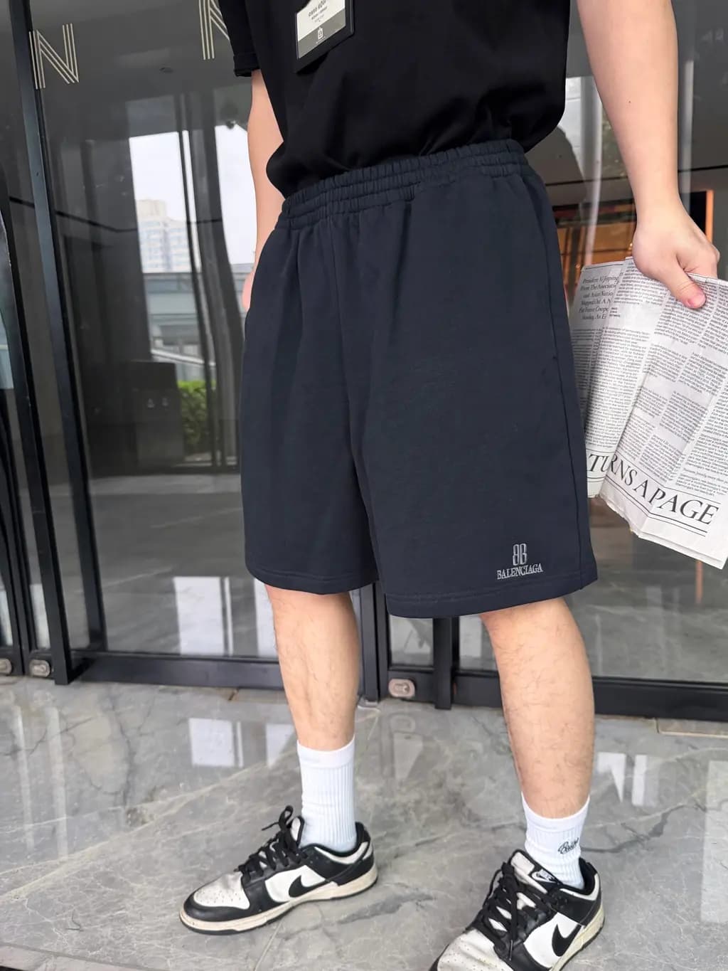 발렌시아가 발렌시아가 나노 BB 자수 스웨트 숏팬츠 상세 이미지