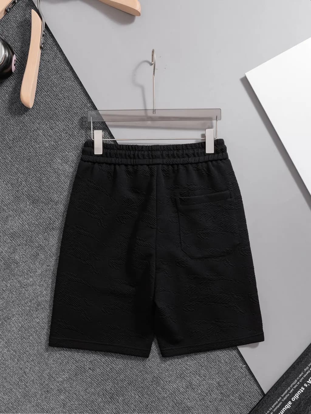 버버리 버버리 TB 나이트 자카드 트레이닝 숏팬츠 상세 이미지