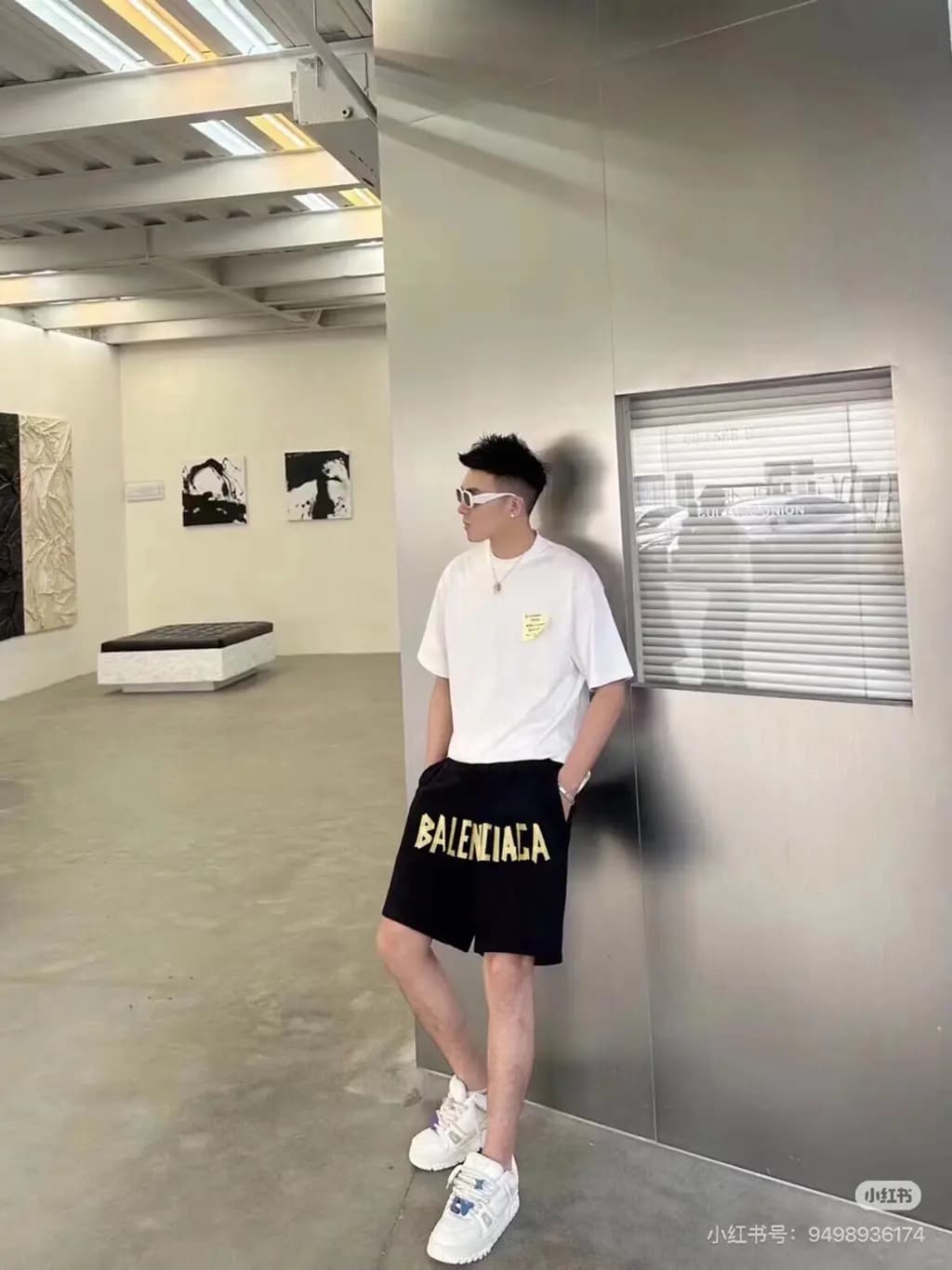 발렌시아가 발렌시아가 빅 로고 스웨트 숏팬츠 상세 이미지