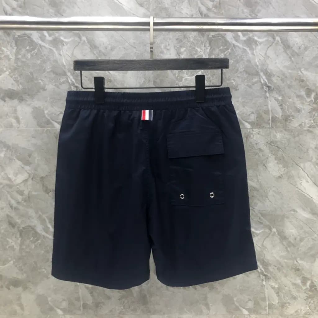 톰브라운 톰브라운 시그니처 스트라이프 나일론 스윔 쇼츠 상세 이미지