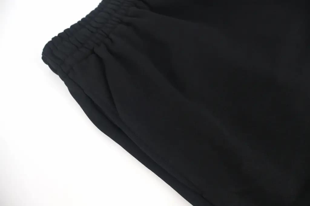 발렌시아가 BALENCIAGA 피쉬스케일 로고 스웨트 쇼츠 상세 이미지