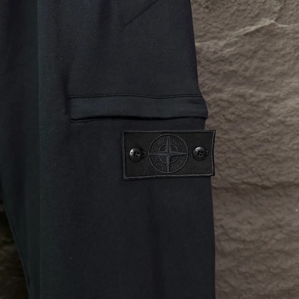 스톤아일랜드 STONE ISLAND 컴퍼스 로고 카고 조거 팬츠 상세 이미지
