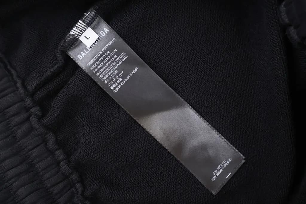 발렌시아가 BALENCIAGA 테이프 그래픽 헤비 코튼 쇼츠 상세 이미지