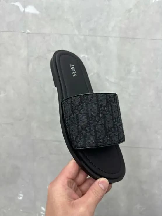 디올 디올 오블리크 슬리퍼 상세 이미지