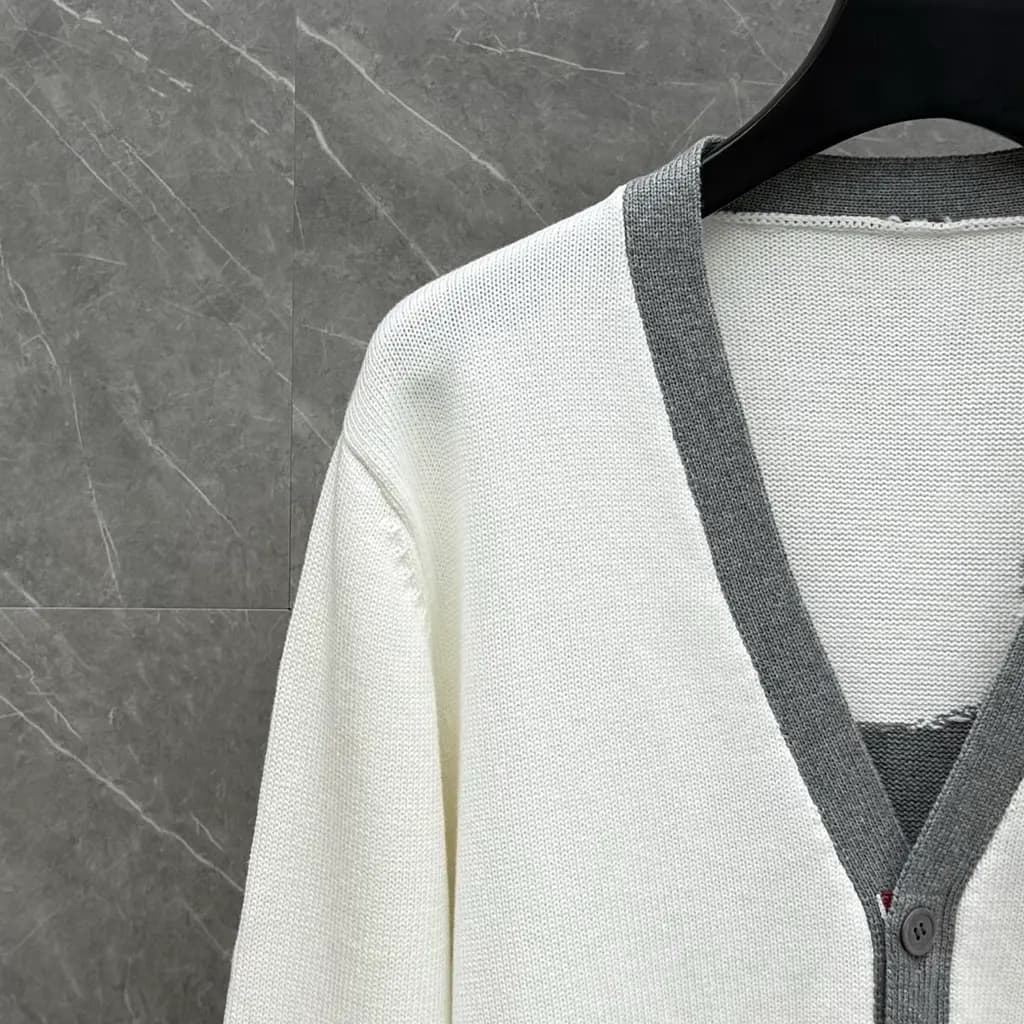 톰브라운 THOM BROWNE 닥스훈트 인타르시아 가디건 상세 이미지