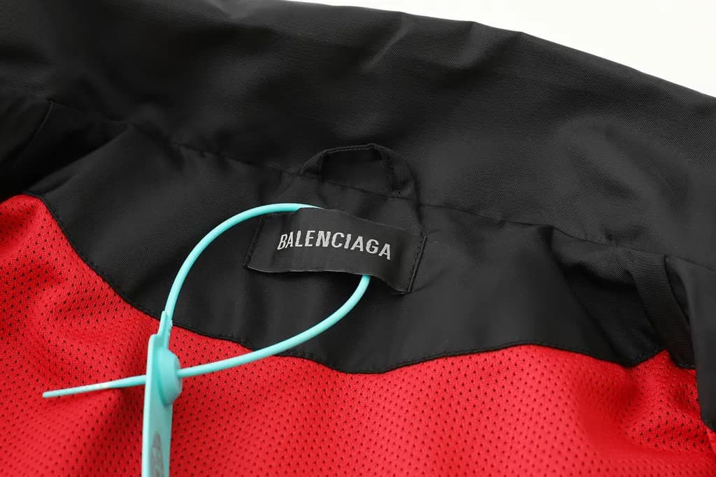 발렌시아가 BALENCIAGA NBA 코치 재킷 상세 이미지