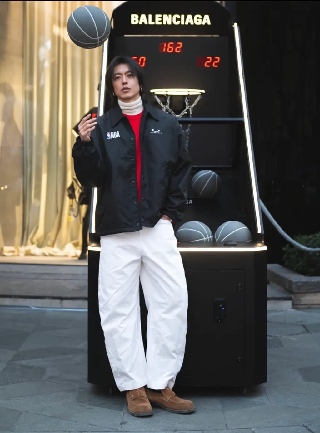 발렌시아가 BALENCIAGA NBA 코치 재킷 상세 이미지