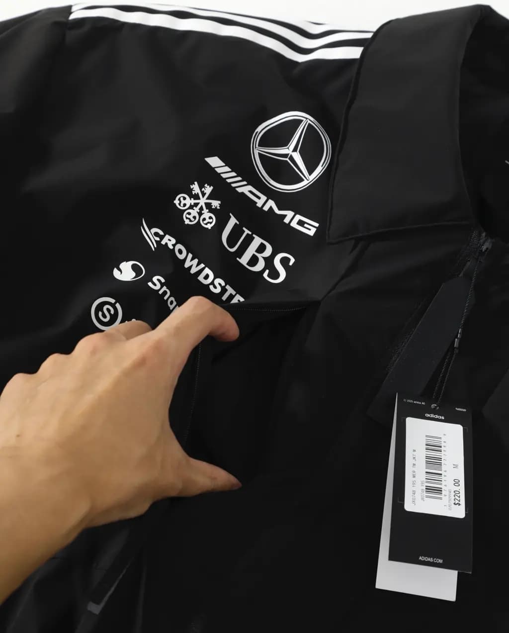 아디다스 ADIDAS x Mercedes-AMG PETRONAS F1 Team 재킷 상세 이미지