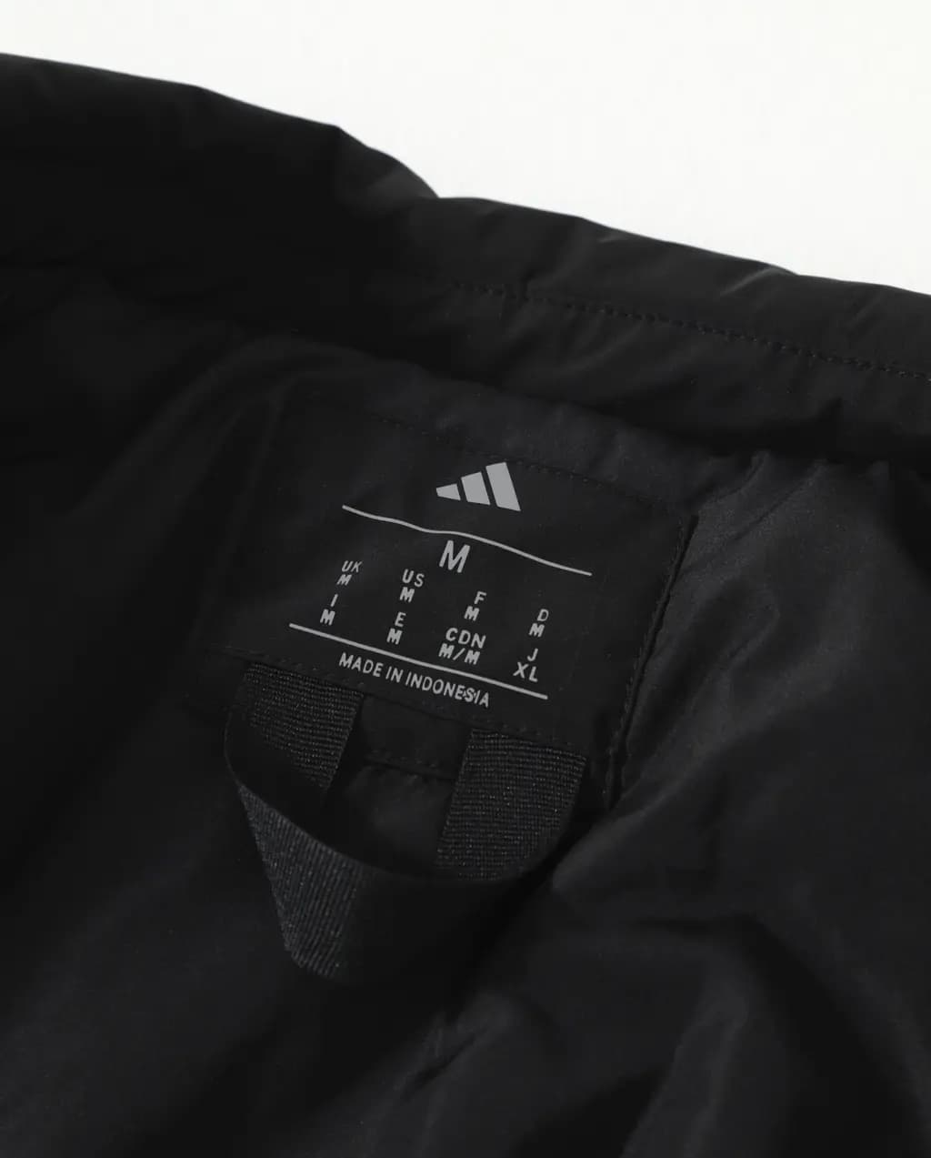 아디다스 ADIDAS x Mercedes-AMG PETRONAS F1 Team 재킷 상세 이미지
