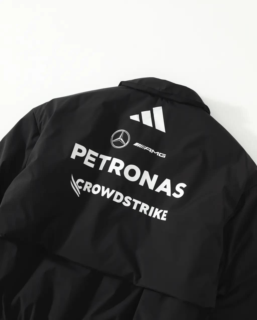 아디다스 ADIDAS x Mercedes-AMG PETRONAS F1 Team 재킷 상세 이미지