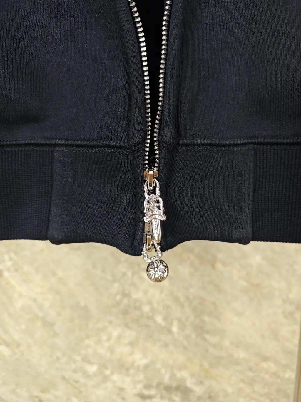 크롬하츠 CHROME HEARTS 트리플 크로스 집업 후드 상세 이미지