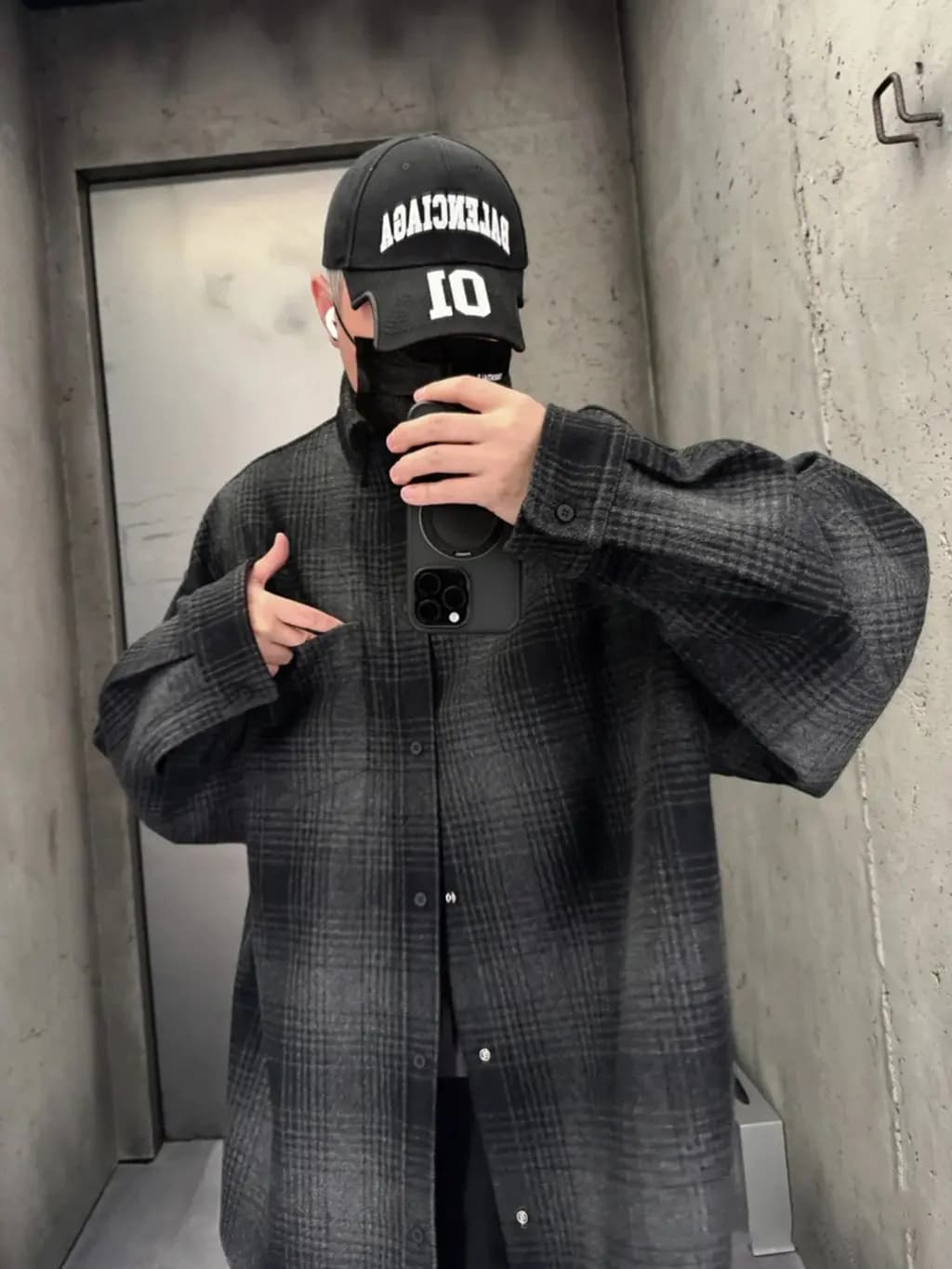 발렌시아가 BALENCIAGA 체크 셔츠 재킷 상세 이미지