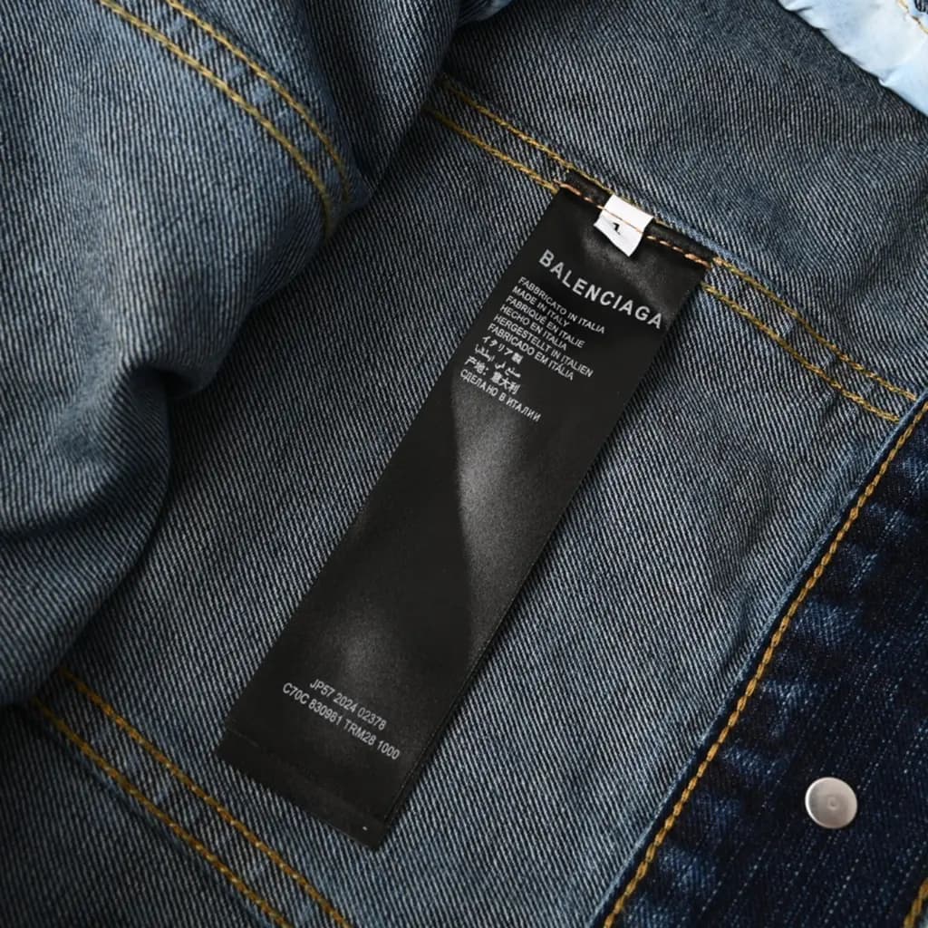 발렌시아가 BALENCIAGA 하트 로고 데님 트러커 자켓 상세 이미지