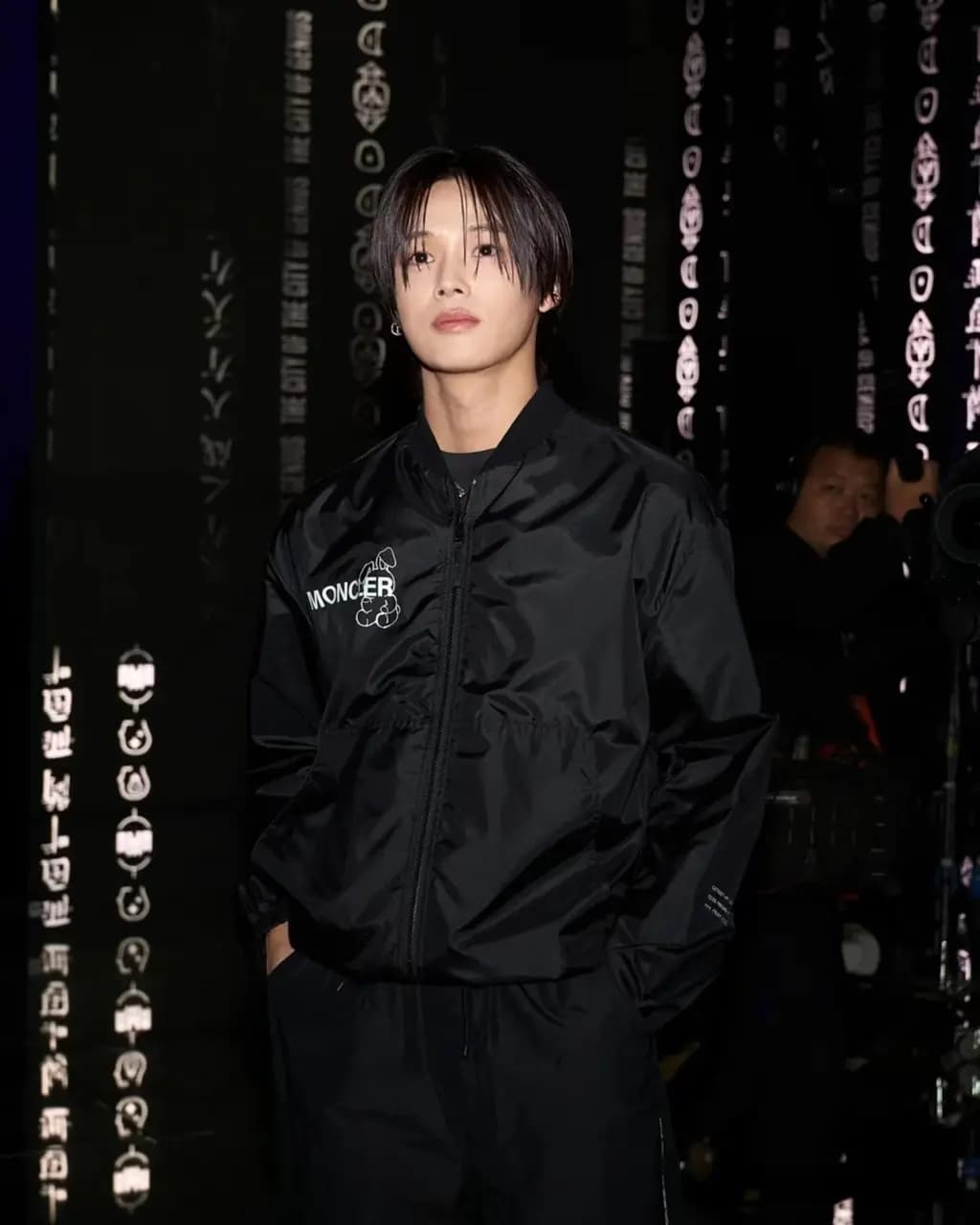 몽클레어 MONCLER GENIUS x FRGMT 나일론 봄버 자켓 상세 이미지