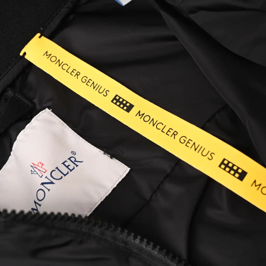 몽클레어 MONCLER GENIUS x FRGMT 나일론 봄버 자켓 상세 이미지