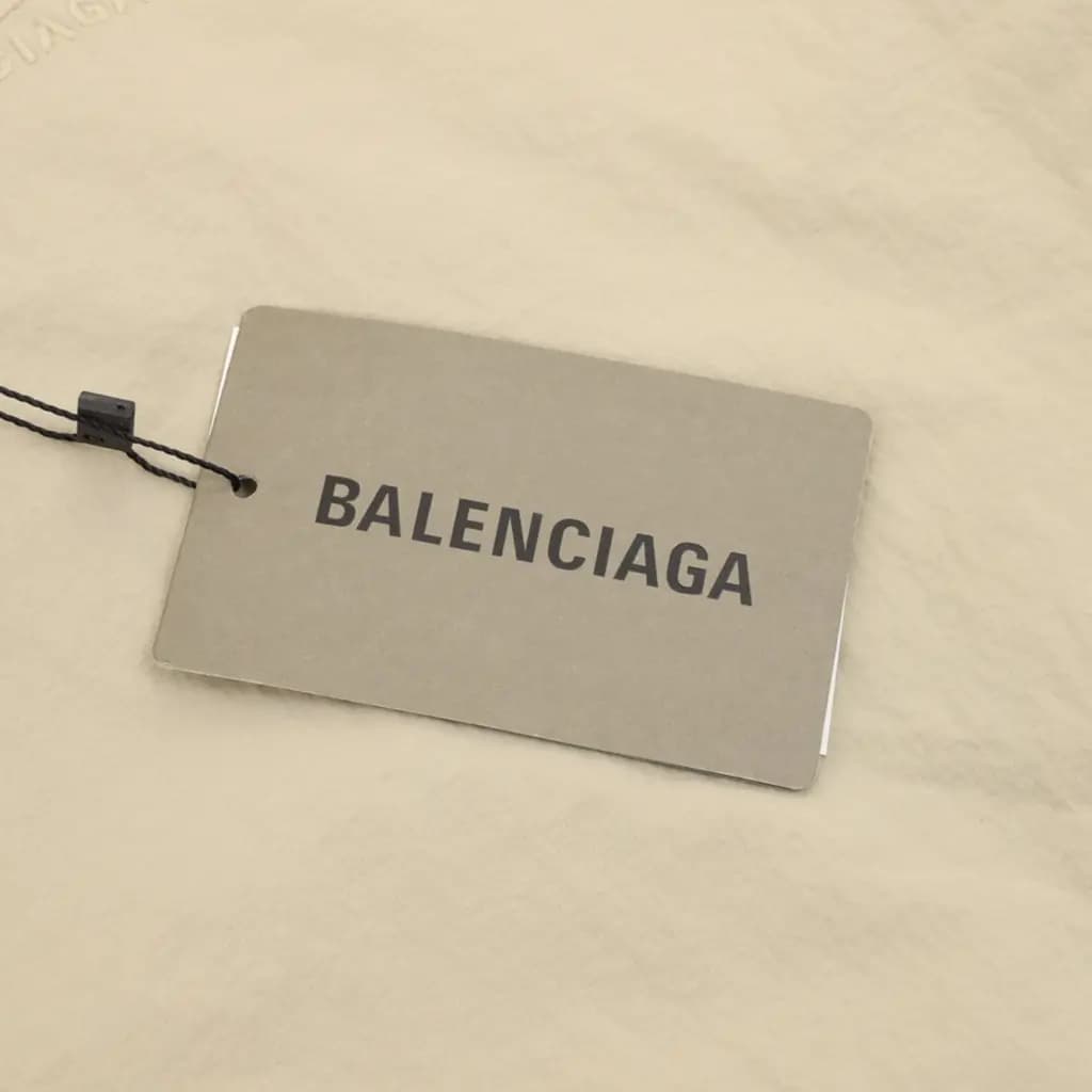 발렌시아가 BALENCIAGA 테크웨어 집업 자켓 상세 이미지