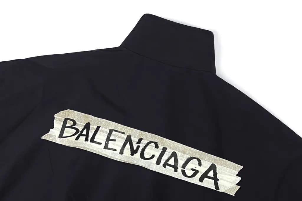 발렌시아가 BALENCIAGA 테이프 로고 집업 자켓 상세 이미지