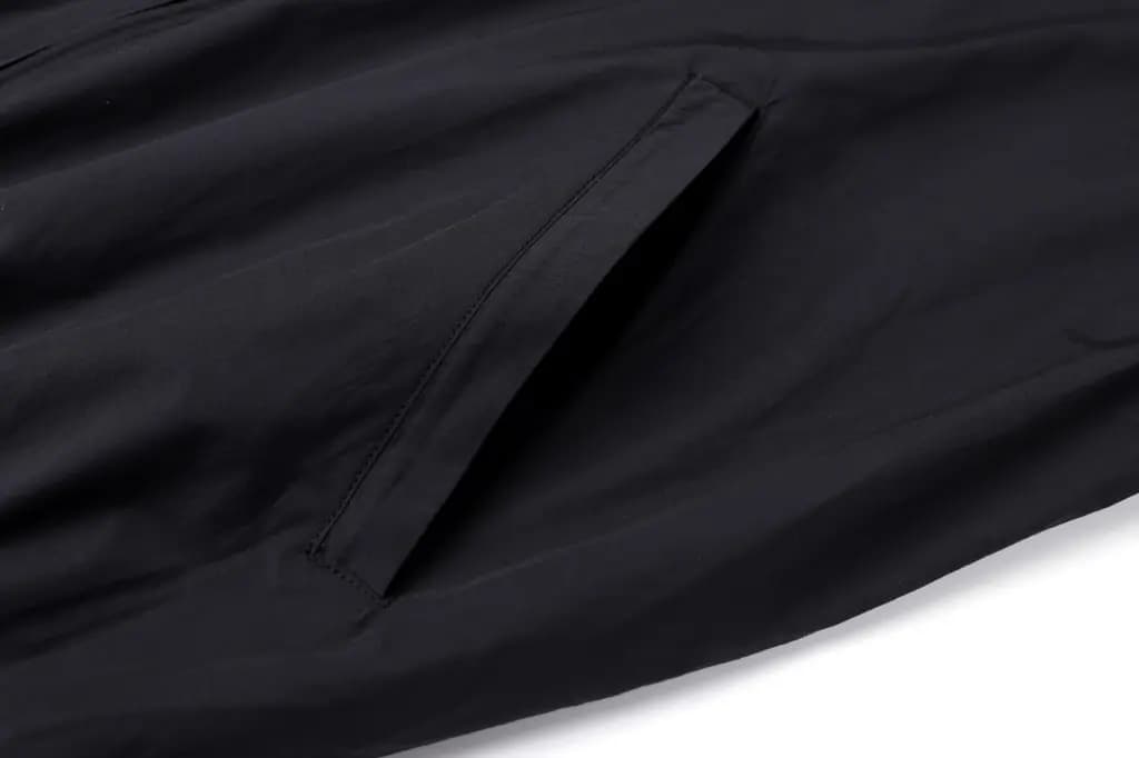 발렌시아가 BALENCIAGA 테이프 로고 집업 자켓 상세 이미지
