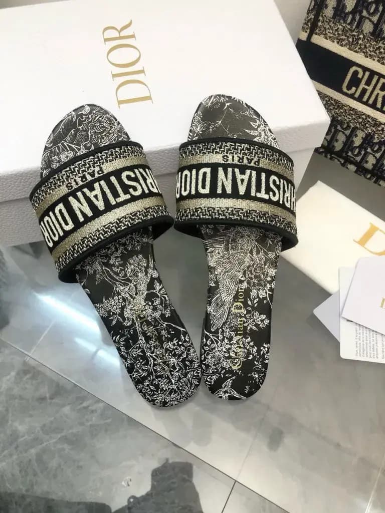 디올 디올 디웨이 (DWAY) 슬리퍼 25SS ver.2 상세 이미지