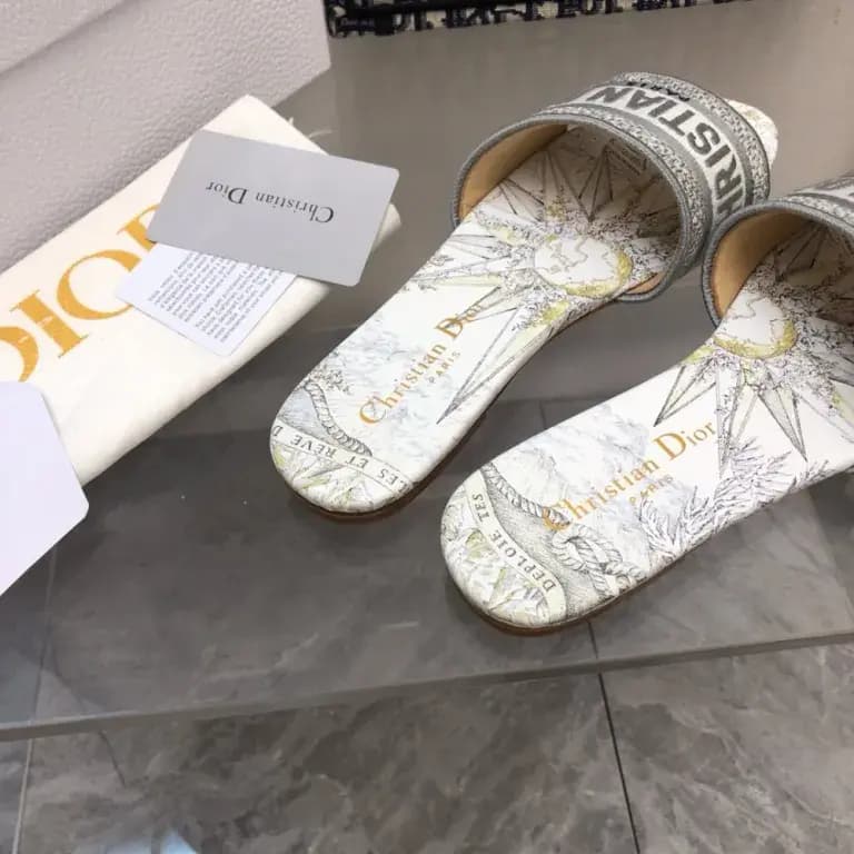 디올 디올 디웨이 (DWAY) 슬리퍼 25SS ver.2 상세 이미지