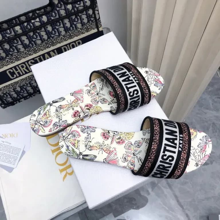 디올 디올 디웨이 (DWAY) 슬리퍼 25SS ver.2 상세 이미지
