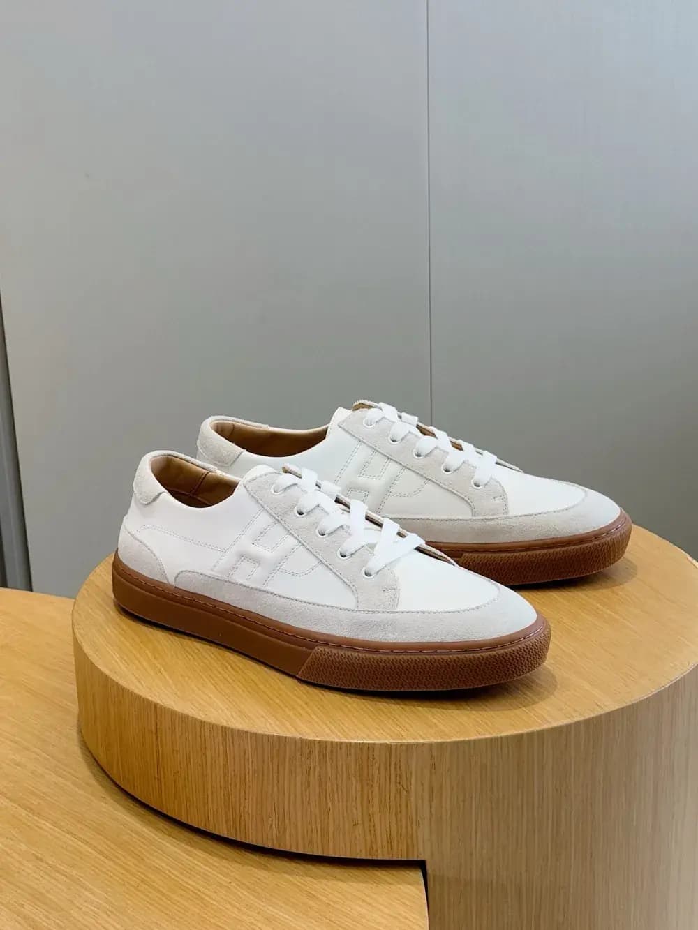 에르메스 에르메스 퀴커 스니커즈 상세 이미지