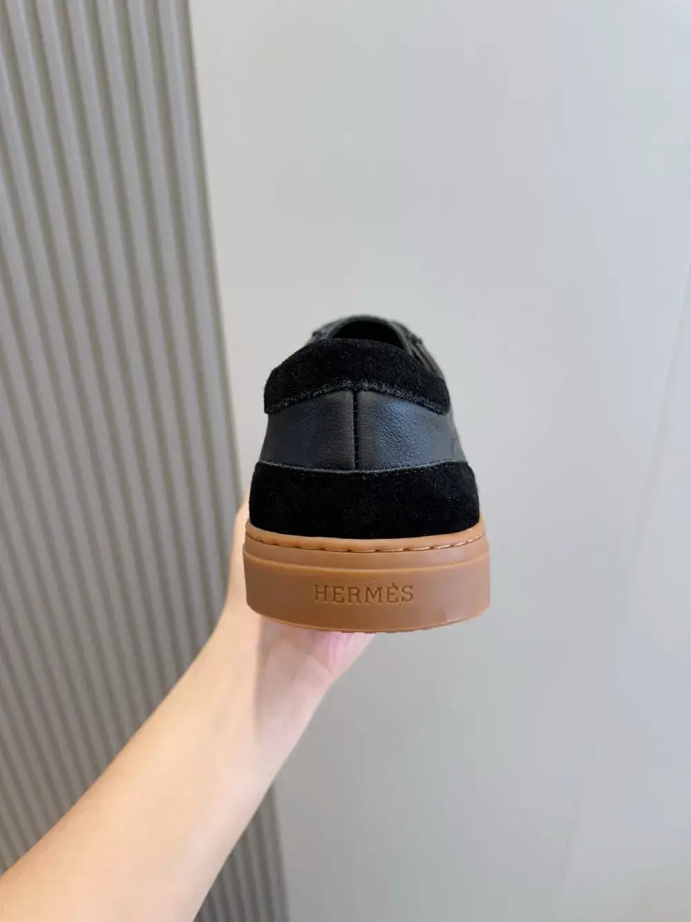 에르메스 에르메스 퀴커 스니커즈 상세 이미지