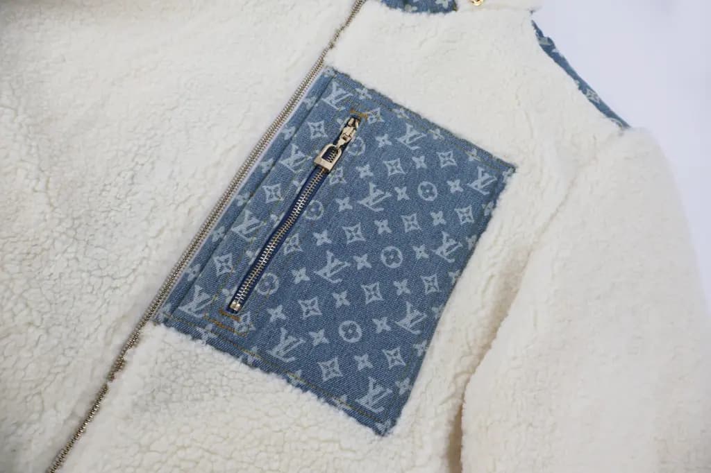 루이비통 LOUIS VUITTON 쉐르파 플리스 후드 집업 상세 이미지