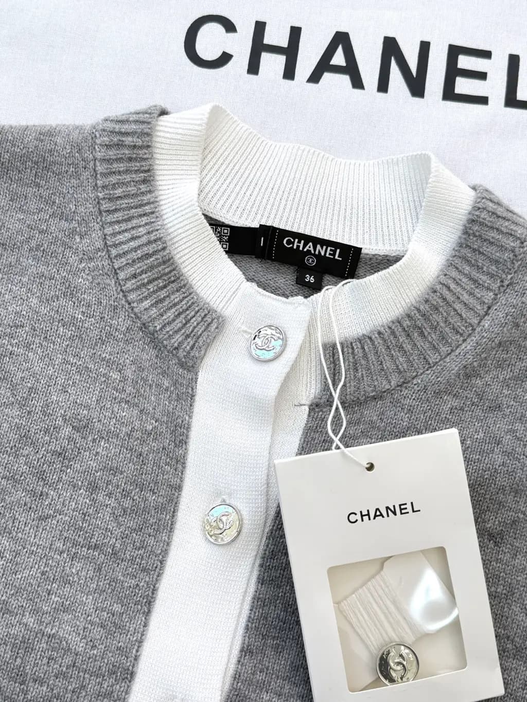 샤넬 CHANEL 울 블렌드 크롭 니트 카디건 상세 이미지