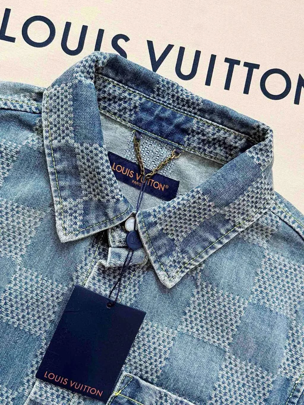 루이비통 LOUIS VUITTON 체크 패턴 데님 셔츠 상세 이미지