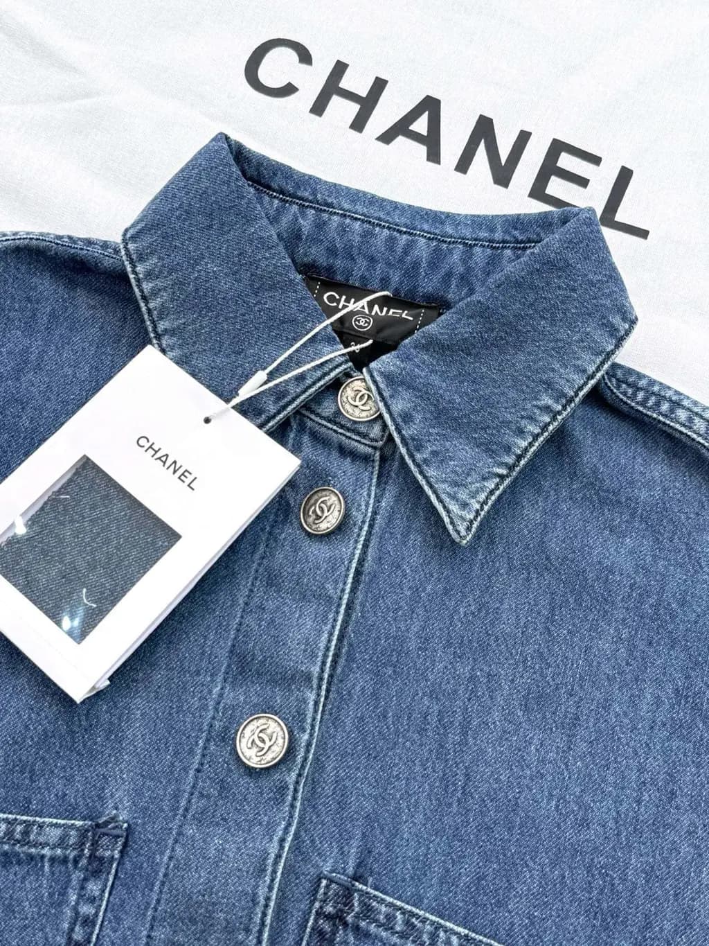 샤넬 CHANEL 데님 유틸리티 셔츠 상세 이미지