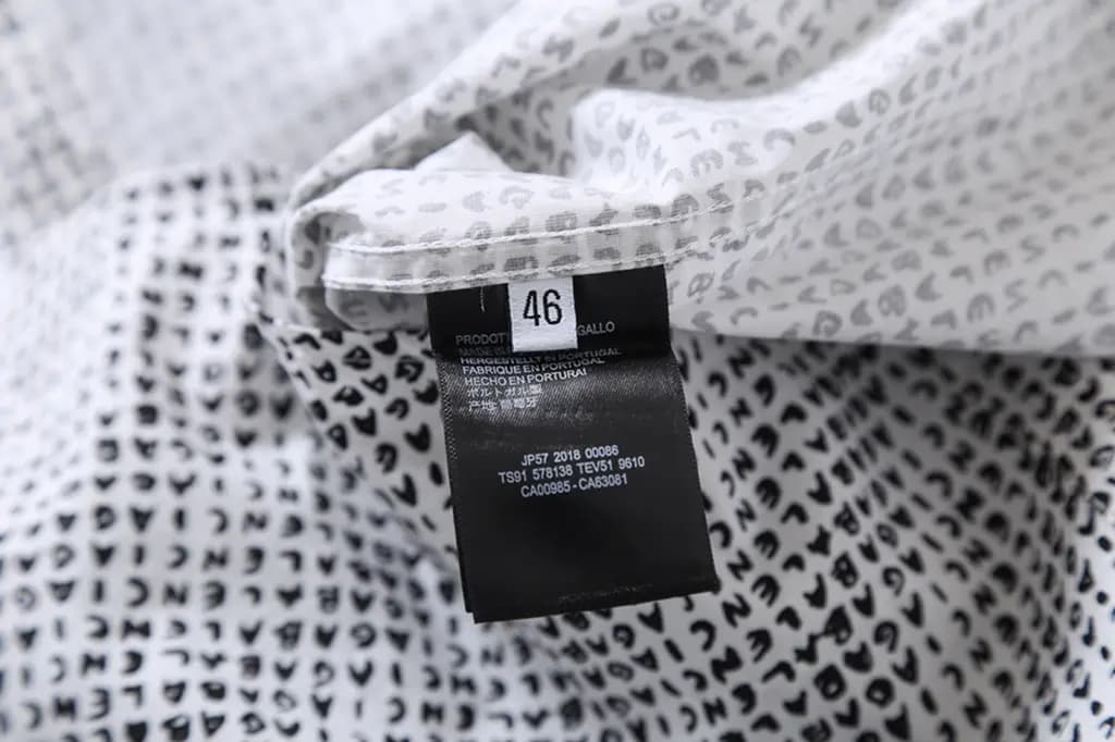 발렌시아가 BALENCIAGA 올오버 그래픽 오버사이즈 셔츠 상세 이미지