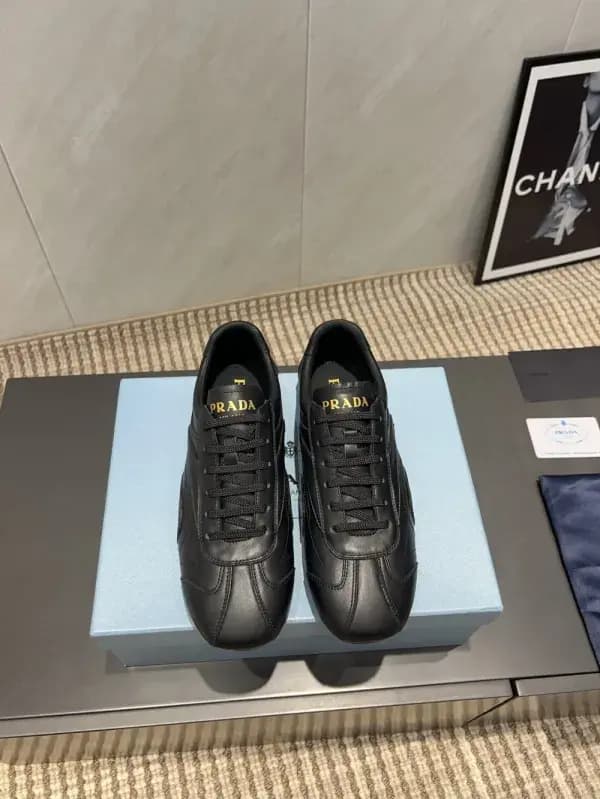 프라다 프라다 스니커즈 25SS 상세 이미지