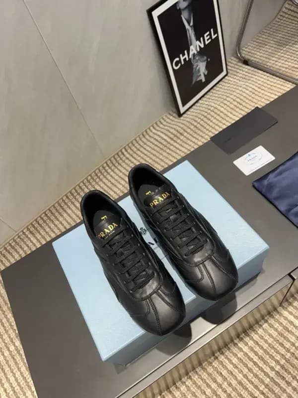 프라다 프라다 스니커즈 25SS 상세 이미지
