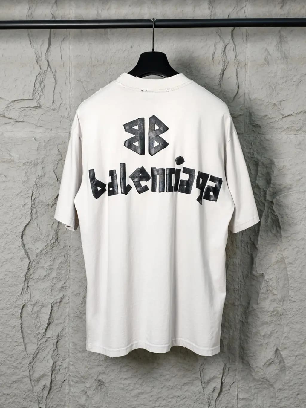 발렌시아가 BALENCIAGA 헤비듀티 프린트 크루넥 반팔 티셔츠 상세 이미지