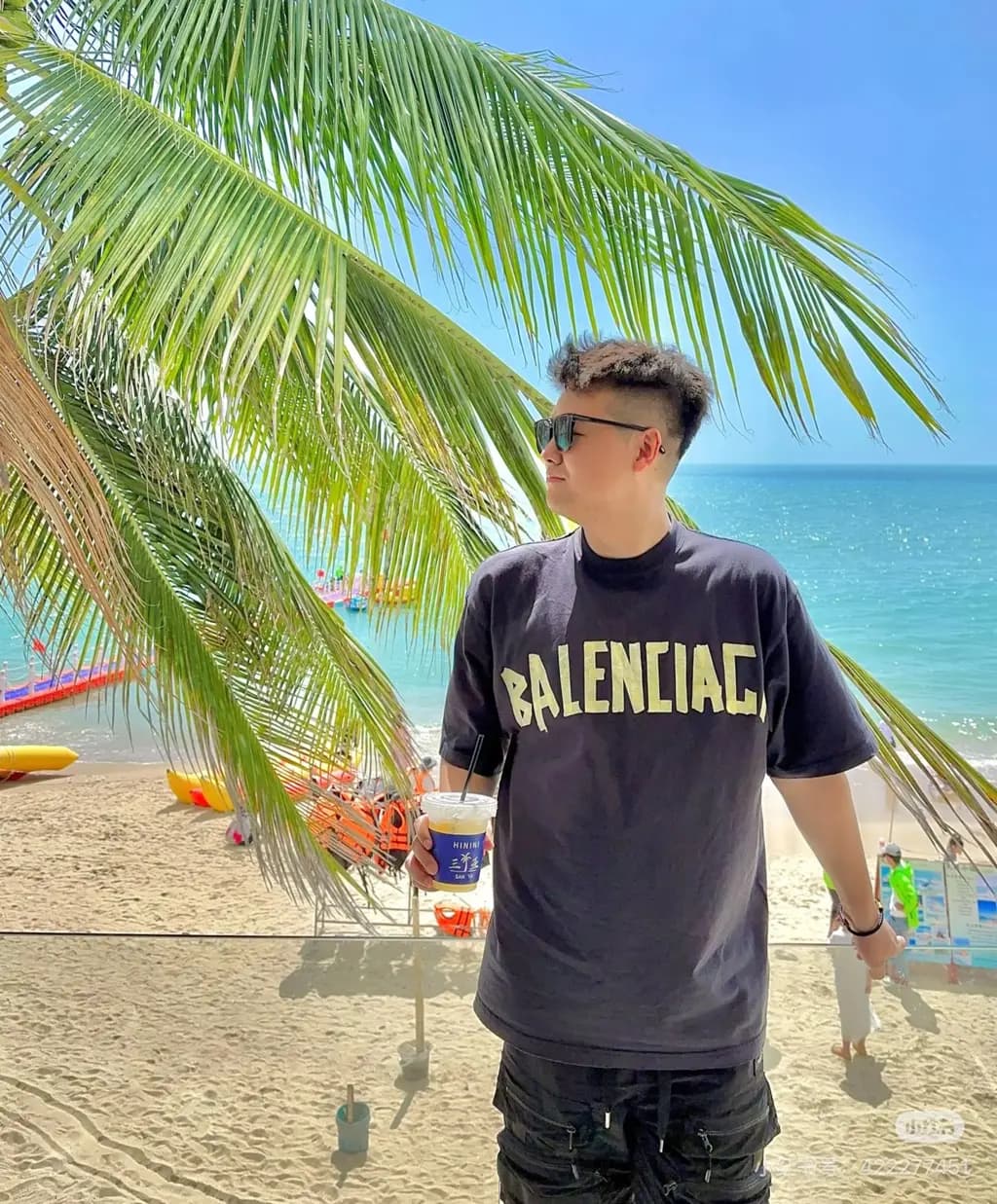 발렌시아가 BALENCIAGA 헤비듀티 프린트 크루넥 반팔 티셔츠 상세 이미지